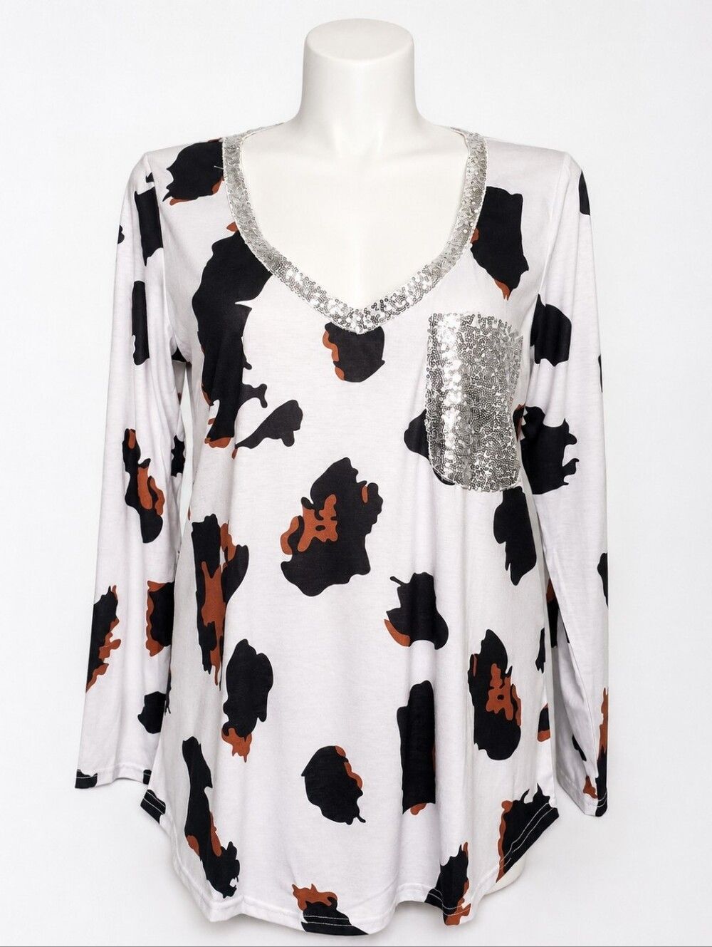 Women's Size XXL Cow Print Sequin Pocket Top